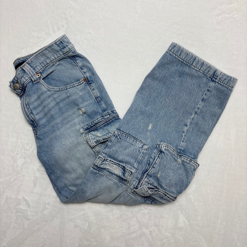 Aeropostale Low Rise Cargo Jeans Light Wash Blue Distressed Wide Leg Size M Reg